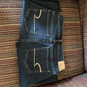 American eagle jeans size 4 never worn